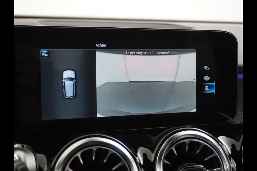 Mercedes-Benz EQB 250 Luxury Line 67 kWh CAMERA | AMBILIGHT | RIJKLAARPRIJS INCL. 12MND BOVAG