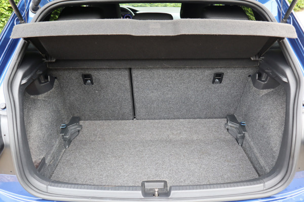 Volkswagen Polo 1.5 TSI Highline | R-line | Automaat | Virtual cockpit |