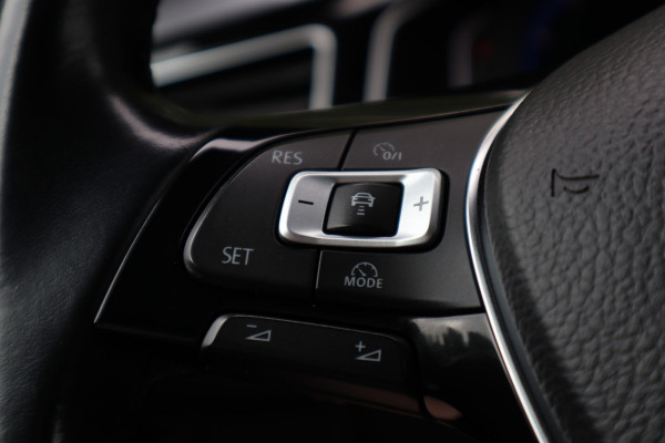 Volkswagen Polo 1.5 TSI Highline | R-line | Automaat | Virtual cockpit |