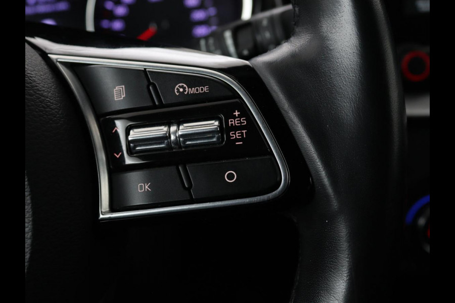 Kia Ceed 1.0 T-GDi DynamicPlusLine | Stoel & stuurverwarming | Trekhaak | Carplay | Camera | Half leder | Navigatie | Keyless