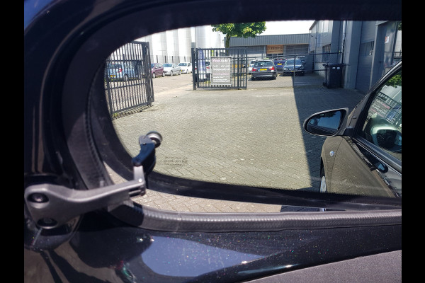 Peugeot 108 1.0 e-VTi Blue Lion uitvoering airco 1e eigenaar !!!!