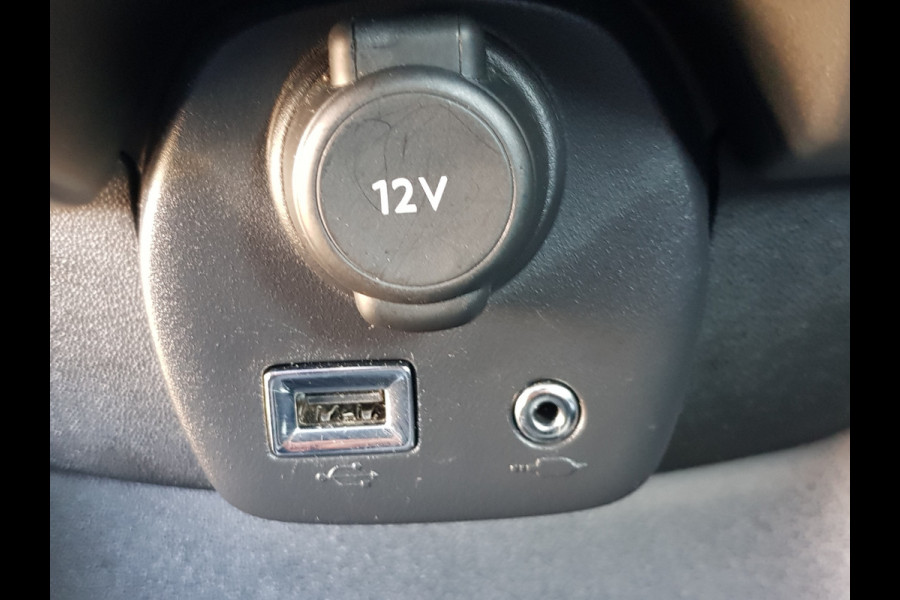 Peugeot 108 1.0 e-VTi Blue Lion uitvoering airco 1e eigenaar !!!!