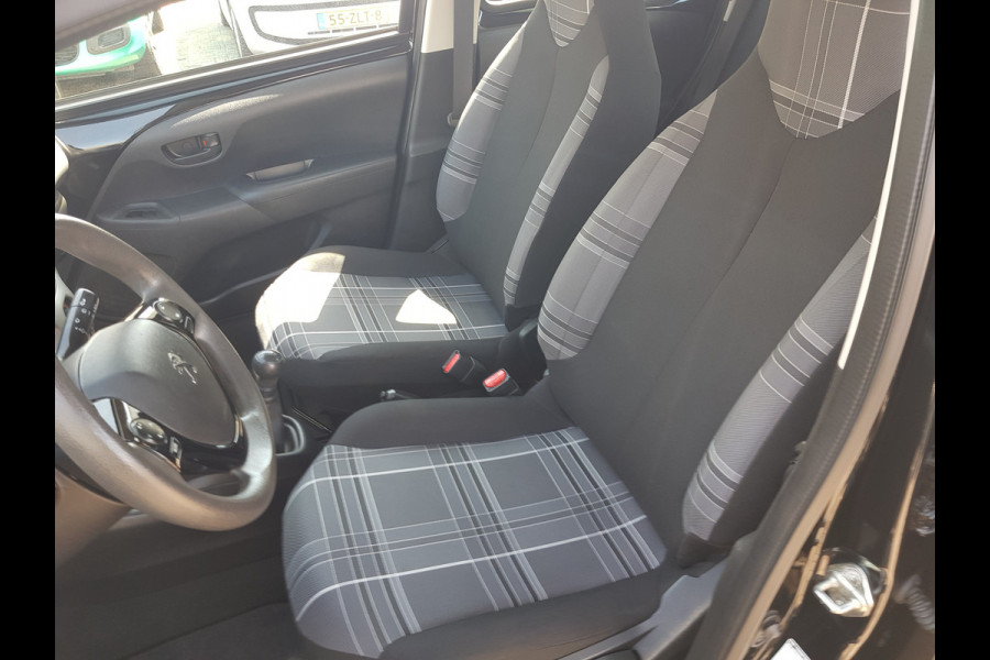 Peugeot 108 1.0 e-VTi Blue Lion uitvoering airco 1e eigenaar !!!!