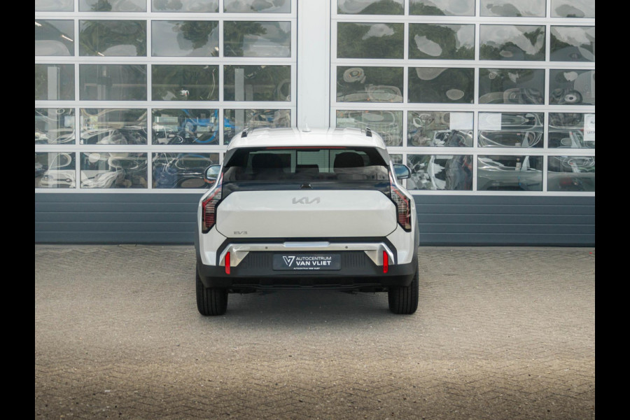 Kia EV3 Plus 81.4 kWh l Direct leverbaar l Stoel Stuurwielverwarming l Dode hoek assistent l Privatelease vanaf € 572,00