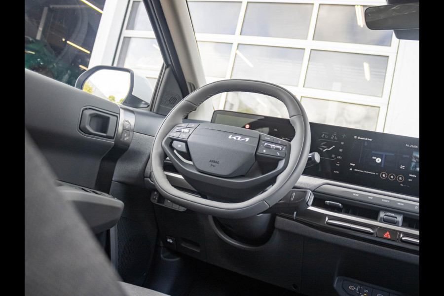 Kia EV3 Plus 81.4 kWh l Direct leverbaar l Stoel Stuurwielverwarming l Dode hoek assistent l Privatelease vanaf € 572,00