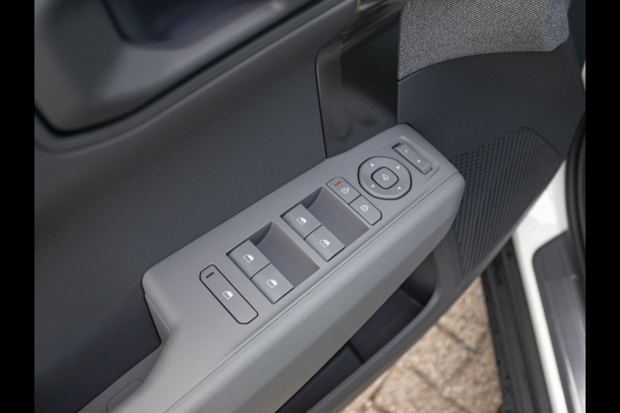 Kia EV3 Plus 81.4 kWh l Direct leverbaar l Stoel Stuurwielverwarming l Dode hoek assistent l Privatelease vanaf € 572,00