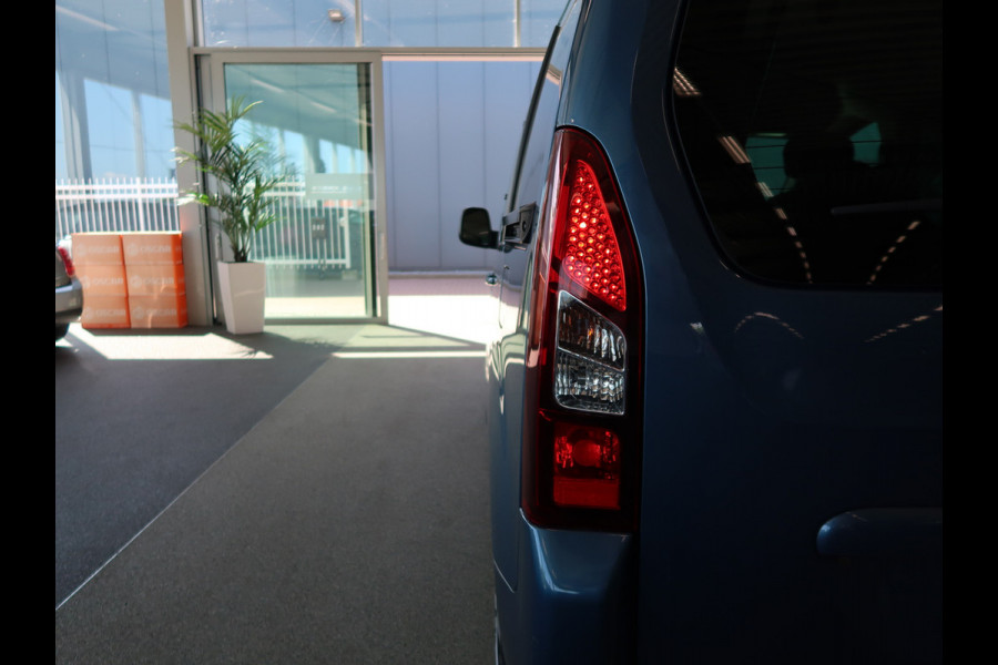 Citroën Berlingo E-Feel 23 kWh Automaat NAVI/CAMERA/PDC/TAKELKRAAN
