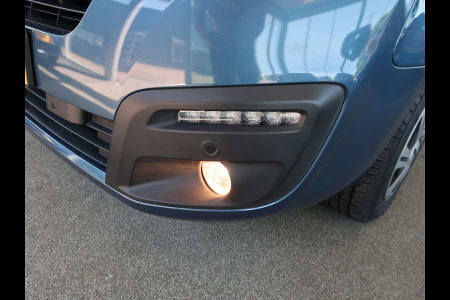 Citroën Berlingo E-Feel 23 kWh Automaat NAVI/CAMERA/PDC/TAKELKRAAN