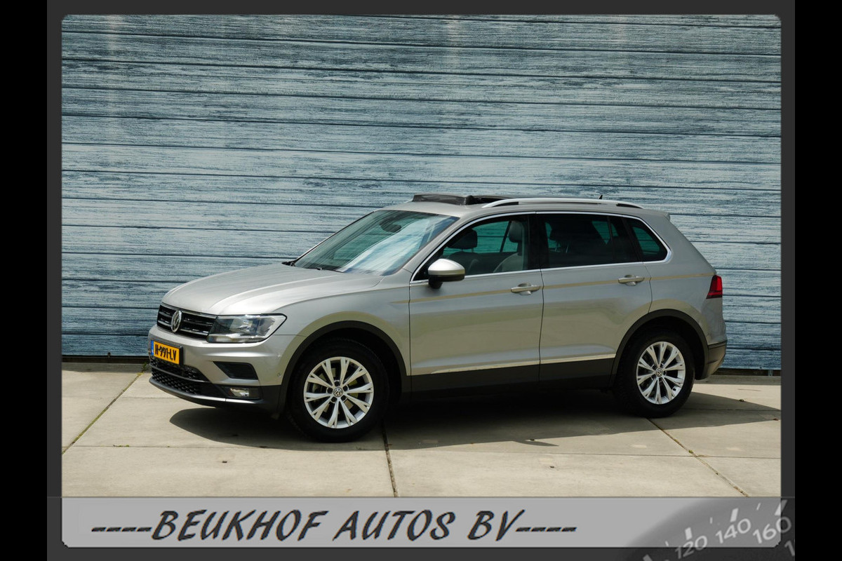 Volkswagen Tiguan 1.5 TSI ACT Business Trekhaak Carplay Panorama