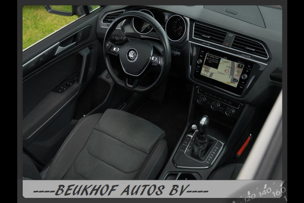 Volkswagen Tiguan 1.5 TSI ACT Business Trekhaak Carplay Panorama