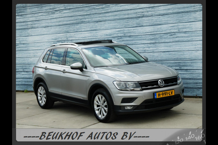 Volkswagen Tiguan 1.5 TSI ACT Business Trekhaak Carplay Panorama