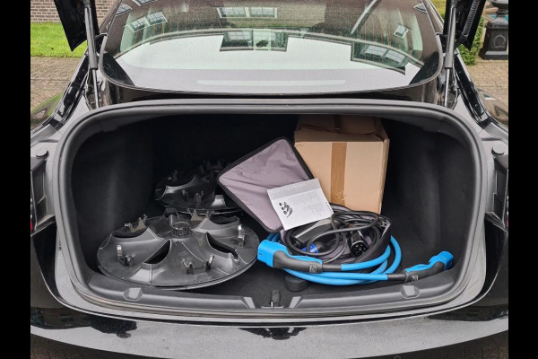 Tesla Model 3 Range Plus RWD | Autopilot | Panorama | Trekhaak |