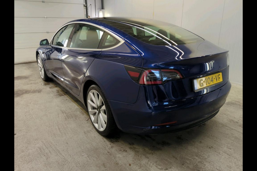 Tesla Model 3 Range Plus RWD | Autopilot | Panorama | Leder |