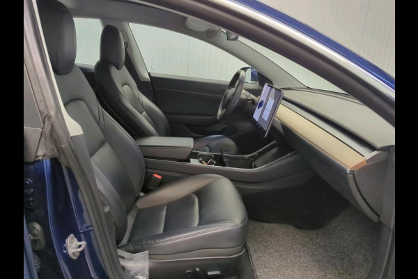 Tesla Model 3 Range Plus RWD | Autopilot | Panorama | Leder |
