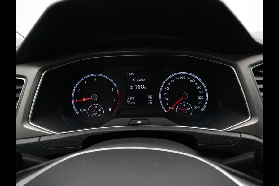 Volkswagen T-Roc 1.0 TSI 115pk Style Navigatie Pdc Acc Clima 329
