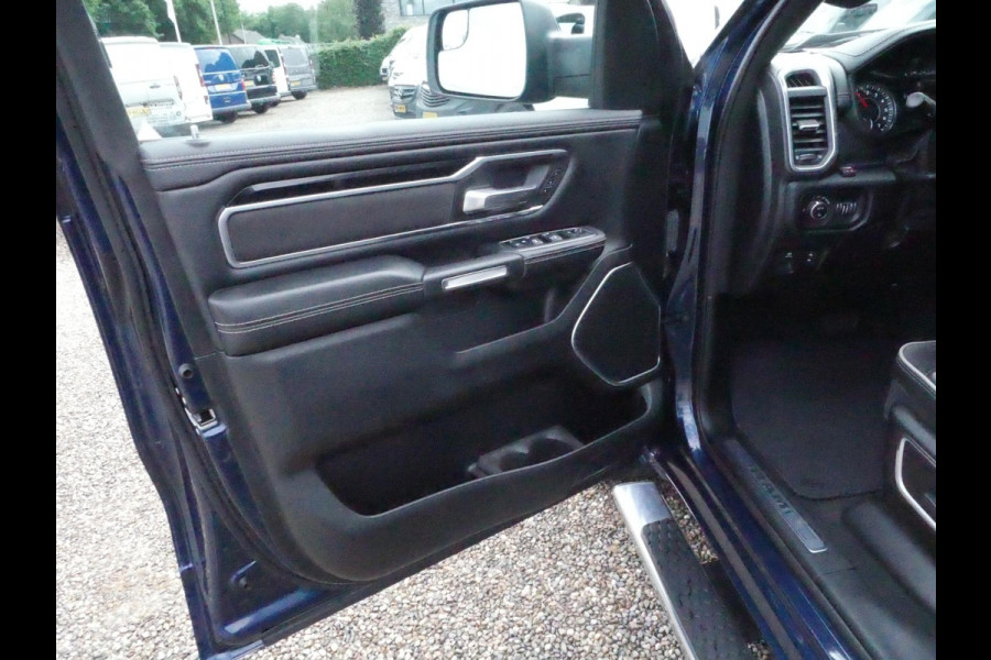 Dodge Ram 1500 5.7 V8 400PK, 4x4, Crew Cab, Laramie uitvoering