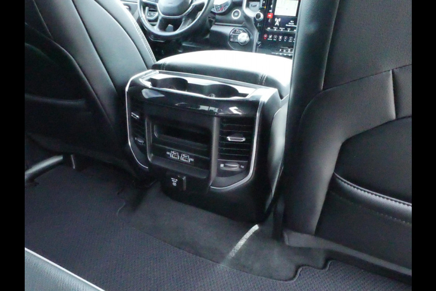 Dodge Ram 1500 5.7 V8 400PK, 4x4, Crew Cab, Laramie uitvoering