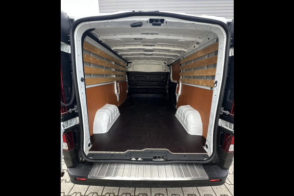 Nissan NV300 2.0 dCi 120 L2H1