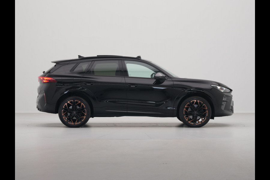 CUPRA Terramar 1.5 TSI e-Hybrid 272pk VZ Performance Panorama Memory 360 Camera Stuurverwarming 287