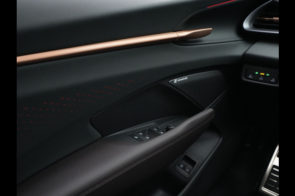 CUPRA Terramar 1.5 TSI e-Hybrid 272pk VZ Performance Panorama Memory 360 Camera Stuurverwarming 287