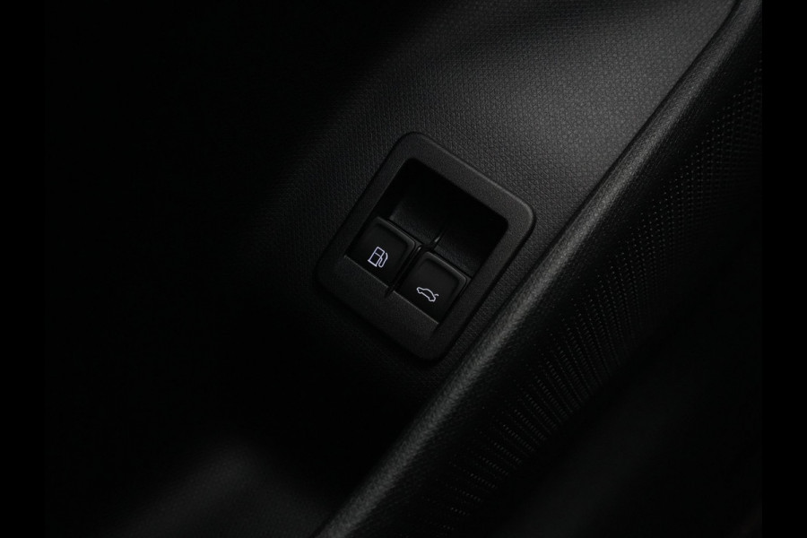 CUPRA Terramar 1.5 TSI e-Hybrid 272pk VZ Performance Panorama Memory 360 Camera Stuurverwarming 287