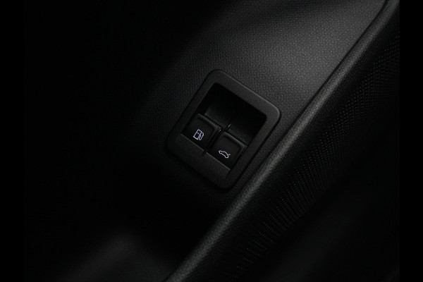 CUPRA Terramar 1.5 TSI e-Hybrid 272pk VZ Performance Panorama Memory 360 Camera Stuurverwarming 287