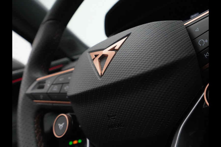CUPRA Terramar 1.5 TSI e-Hybrid 272pk VZ Performance Panorama Memory 360 Camera Stuurverwarming 287