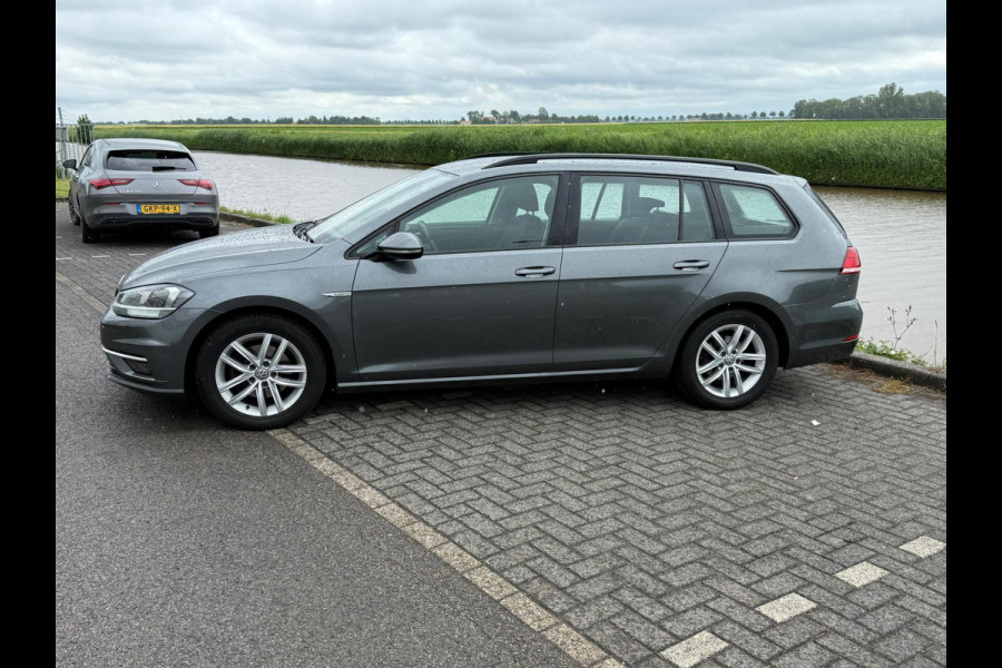 Volkswagen GOLF Variant 1.5 TSI Comfortline / Trekhaak / Carplay / stoelverwarming / climatronic