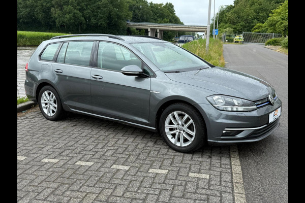 Volkswagen GOLF Variant 1.5 TSI Comfortline / Trekhaak / Carplay / stoelverwarming / climatronic