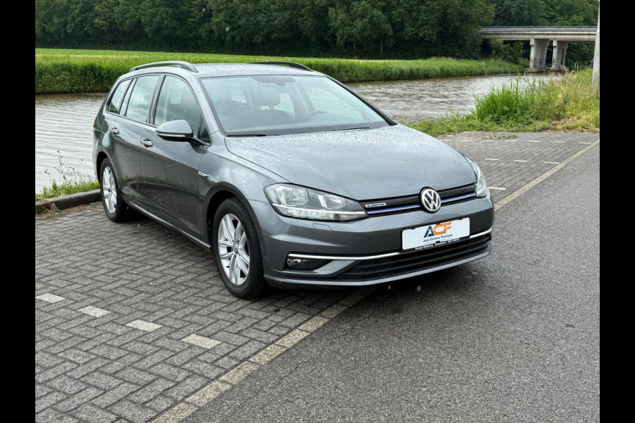 Volkswagen GOLF Variant 1.5 TSI Comfortline / Trekhaak / Carplay / stoelverwarming / climatronic