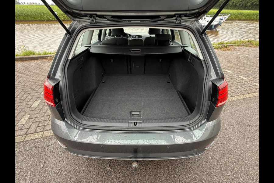 Volkswagen GOLF Variant 1.5 TSI Comfortline / Trekhaak / Carplay / stoelverwarming / climatronic