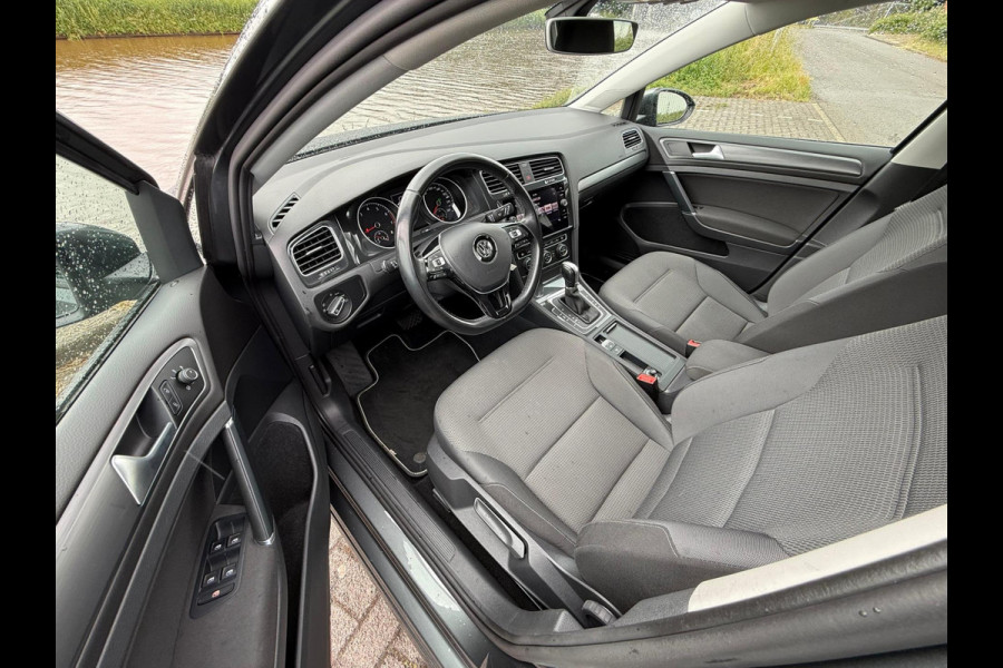 Volkswagen GOLF Variant 1.5 TSI Comfortline / Trekhaak / Carplay / stoelverwarming / climatronic