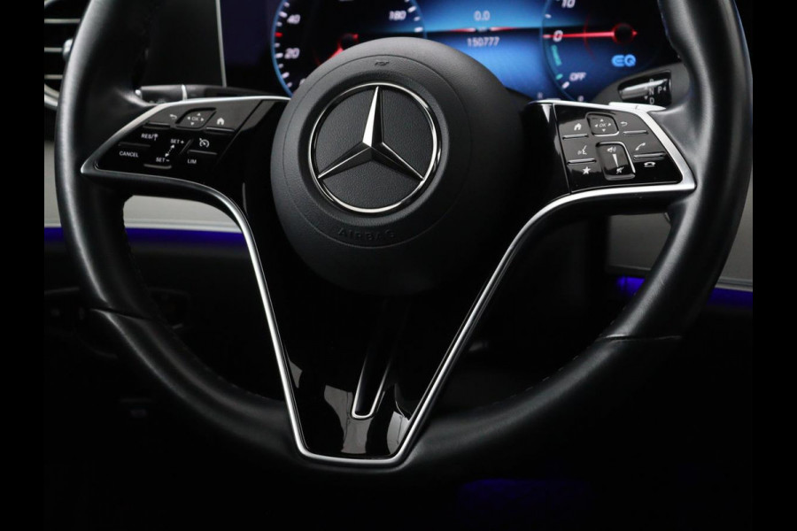 Mercedes-Benz E-Klasse 300de Avantgarde | Schuifdak | Stoelverwarming | Carplay | Sfeerverlichting | Trekhaak | 360 camera | Navigatie | Full LED