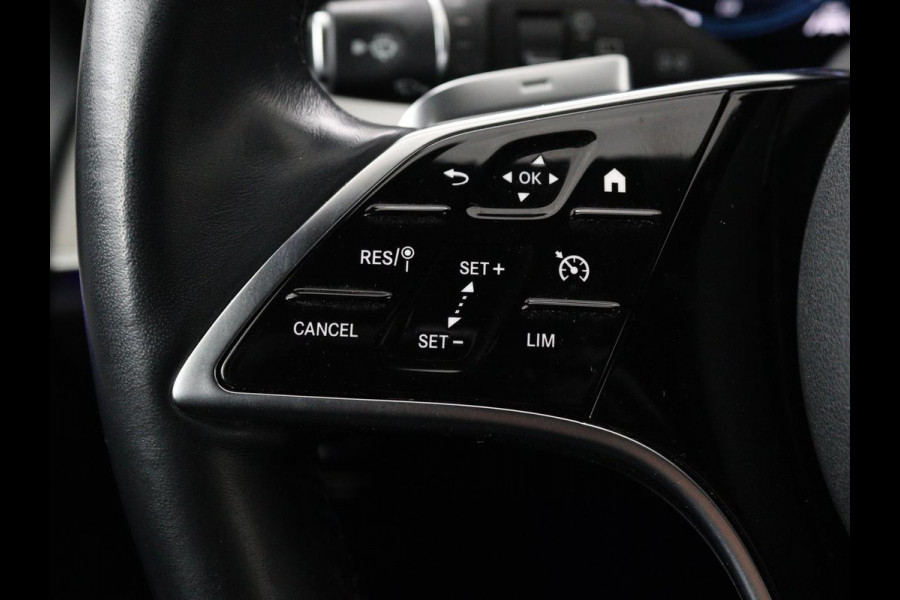 Mercedes-Benz E-Klasse 300de Avantgarde | Schuifdak | Stoelverwarming | Carplay | Sfeerverlichting | Trekhaak | 360 camera | Navigatie | Full LED