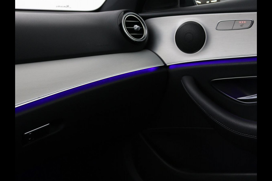 Mercedes-Benz E-Klasse 300de Avantgarde | Schuifdak | Stoelverwarming | Carplay | Sfeerverlichting | Trekhaak | 360 camera | Navigatie | Full LED