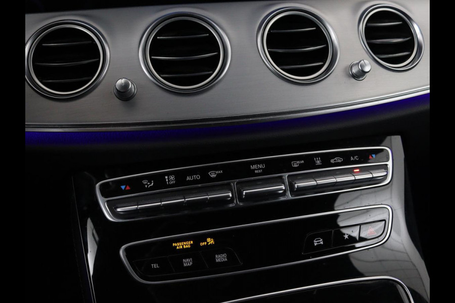 Mercedes-Benz E-Klasse 300de Avantgarde | Schuifdak | Stoelverwarming | Carplay | Sfeerverlichting | Trekhaak | 360 camera | Navigatie | Full LED