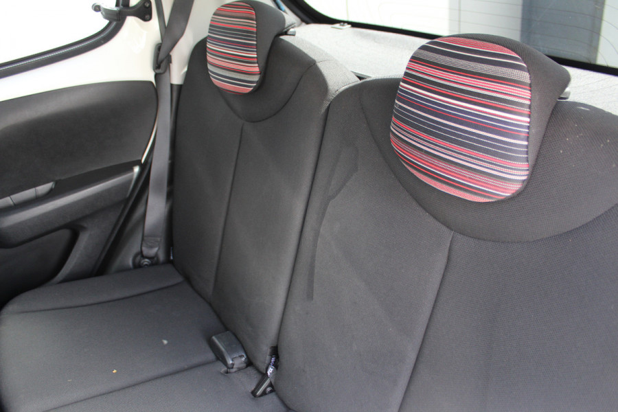 Citroën C1 1.0 e-VTi Selection 5 deurs Keurig  onderhouden  Citroën C 1