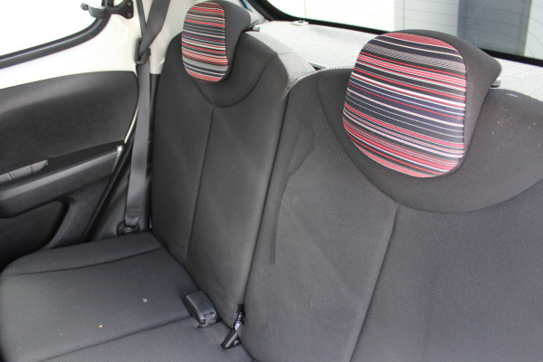 Citroën C1 1.0 e-VTi Selection 5 deurs Keurig  onderhouden  Citroën C 1