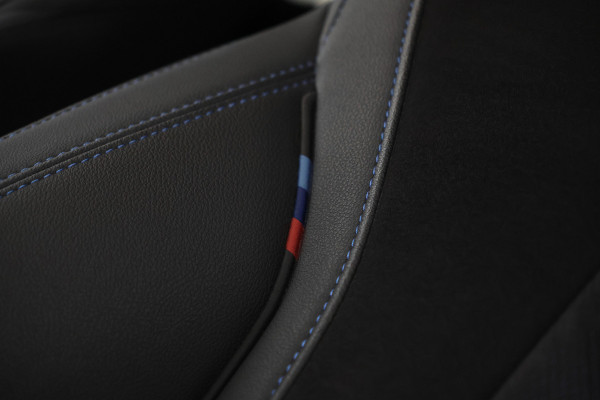 BMW 3 Serie Touring 330e BTW AUTO, Apple Carplay, Harman Kardon, Alcantara