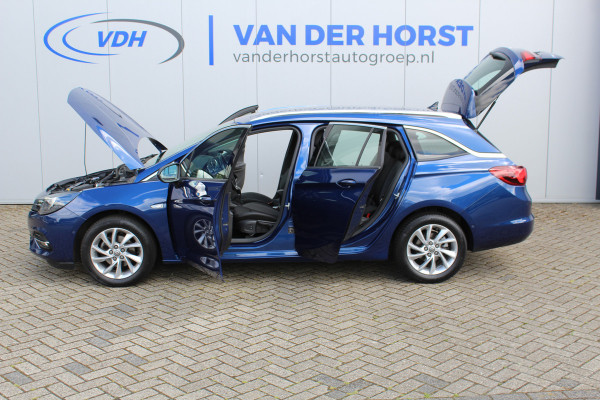 Opel Astra Sports Tourer 1.2 110pk Elegance Climate control , Camera , Cruise control , Stoel en stuur verwarming Bluetooth , LED dagrijverlichting ,