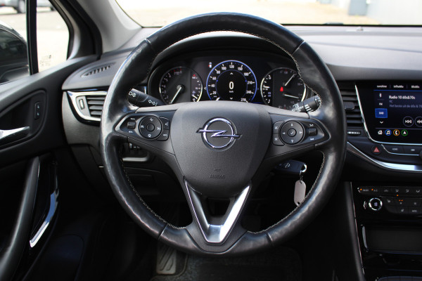 Opel Astra Sports Tourer 1.2 110pk Elegance Climate control , Camera , Cruise control , Stoel en stuur verwarming Bluetooth , LED dagrijverlichting ,