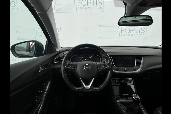 Opel Grandland X 1.2 Turbo Innovation NL AUTO | CAMERA | TREKHAAK | ! 2DE PINKSTERDAG GEOPEND VAN 10:00 UUR T/M 17:00 UUR