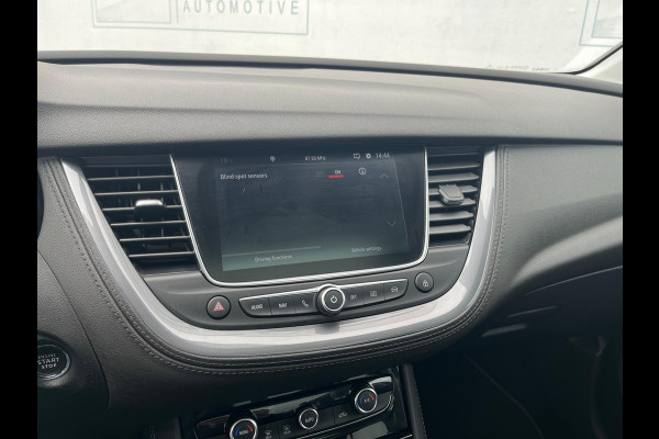 Opel Grandland X 1.2 Turbo Innovation NL AUTO | CAMERA | TREKHAAK | ! 2DE PINKSTERDAG GEOPEND VAN 10:00 UUR T/M 17:00 UUR