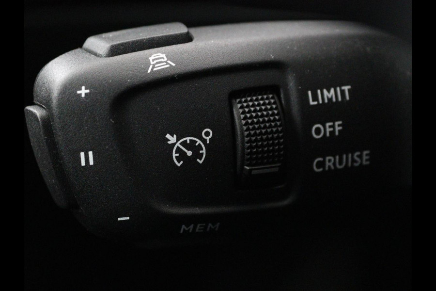 Peugeot 508 1.6 HYbrid Allure | Stoelverwarming | Focal Sound | Adaptive cruise | Camera | Carplay | Full LED | Keyless | Navigatie | Half leder | PHEV