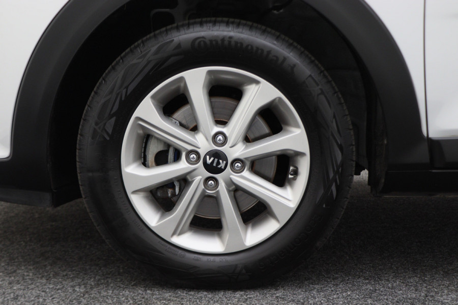 Kia Stonic 1.2 MPi ComfortPlusLine Navigator Camera, Apple Carplay, Navigatie, Cruise, DAB, PDC