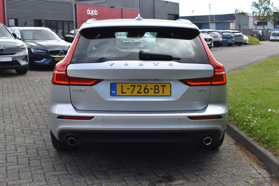 Volvo V60 B3 177PK Automaat Business Pro | ACC | Camera | 18"LMV | Stoelverwarming | Stuurverwarming