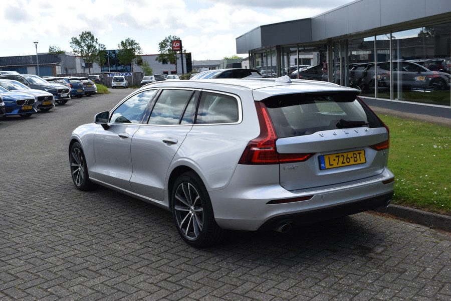 Volvo V60 B3 177PK Automaat Business Pro | ACC | Camera | 18"LMV | Stoelverwarming | Stuurverwarming