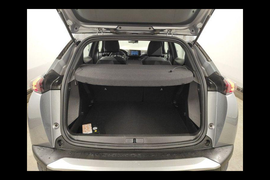 Peugeot 2008 1.2 130pk Aut-8 PureTech Active Pack Navi Cruise Control Airco PDC VA+ Camera