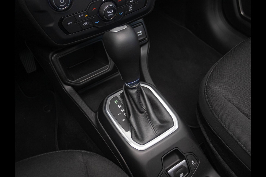 Jeep Renegade 1.5T e-Hybrid Altitude | Adapt. Cruise | Schuif/Kanteldak | Keyless | BSM | Navi | Apple Carplay | Uit voorraad leverbaar !