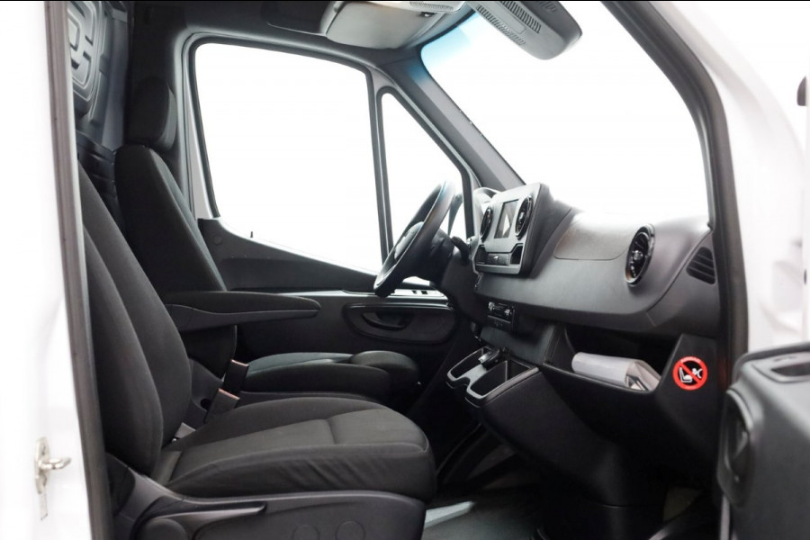 Mercedes-Benz Sprinter 314 CDI 143pk RWD L3H2 Maxi 7G Automaat Airco/Navi/Camera 07-2022